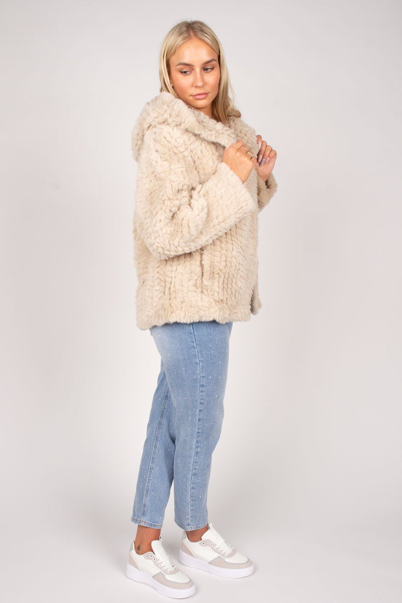 Fake fur jakke m. hætte Beige