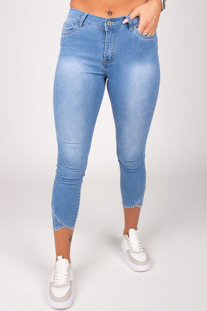 Jeans m. perle detalje