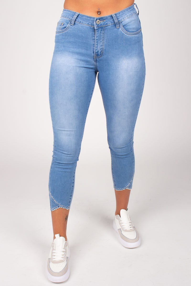 Jeans m. perle detalje