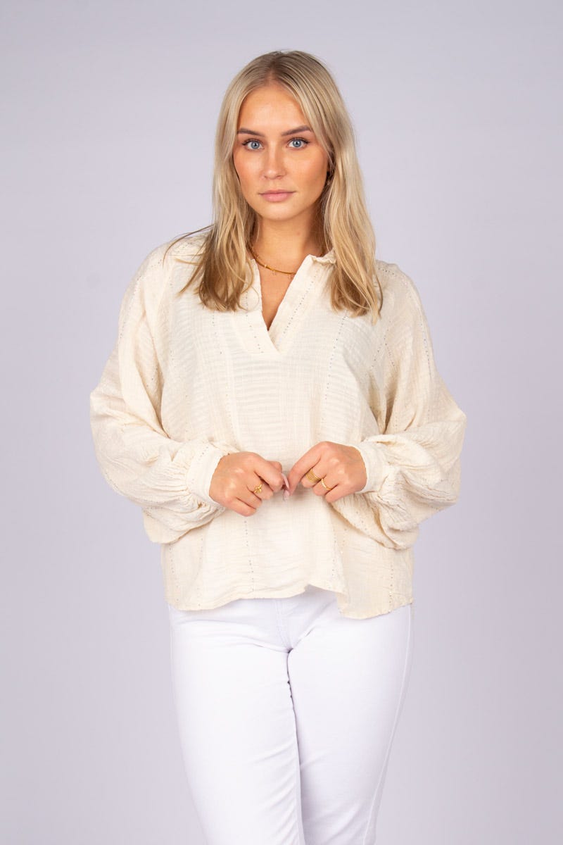 Bluse m. paillet detalje Beige