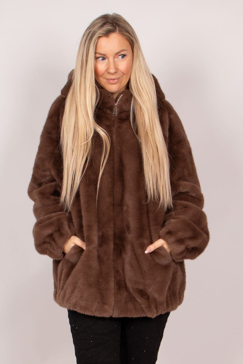 Faux fur jakke m. hætte Brun