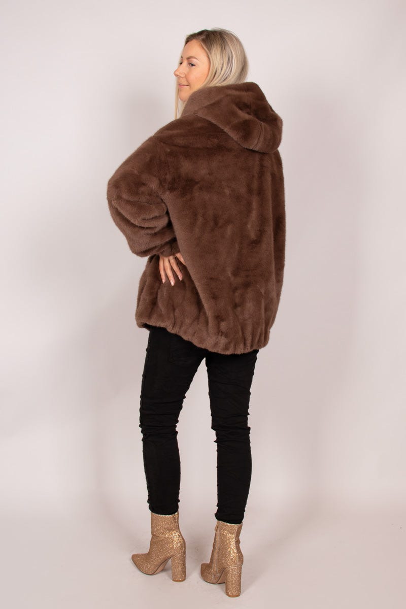 Faux fur jakke m. hætte Brun