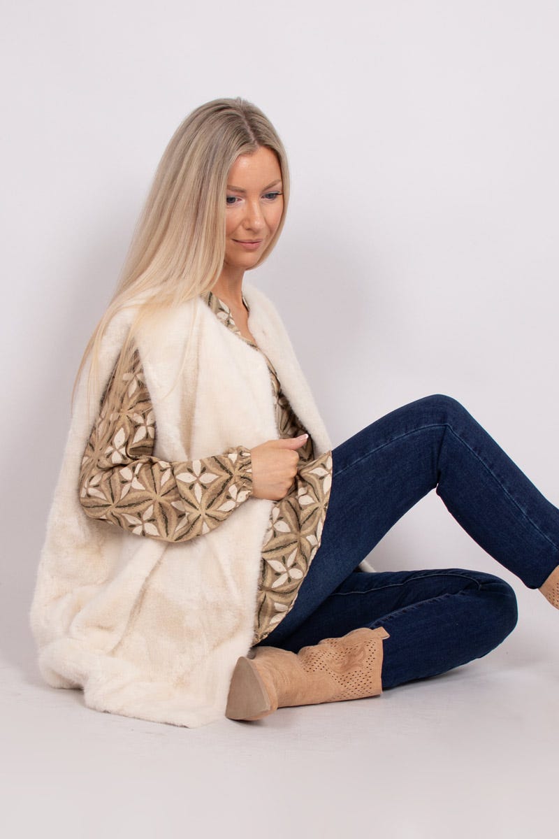 Faux fur vest Hvid