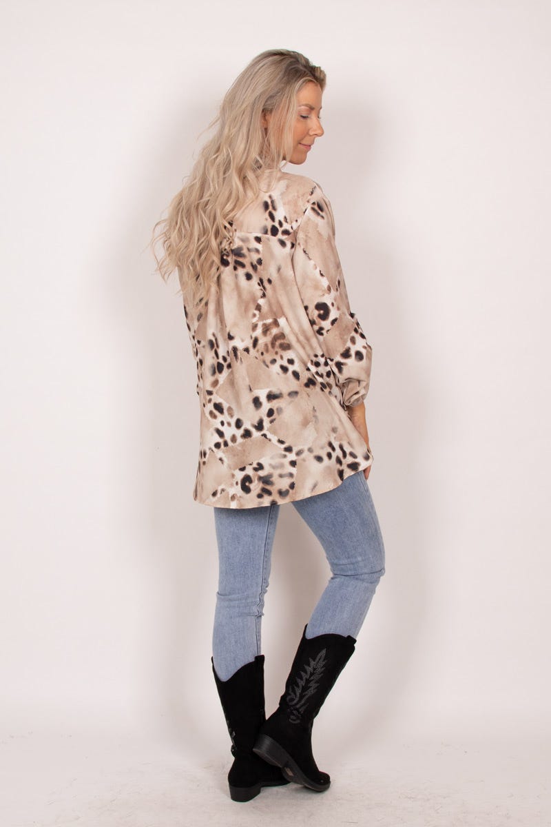 Adeline bluse m. leopardprint Beige