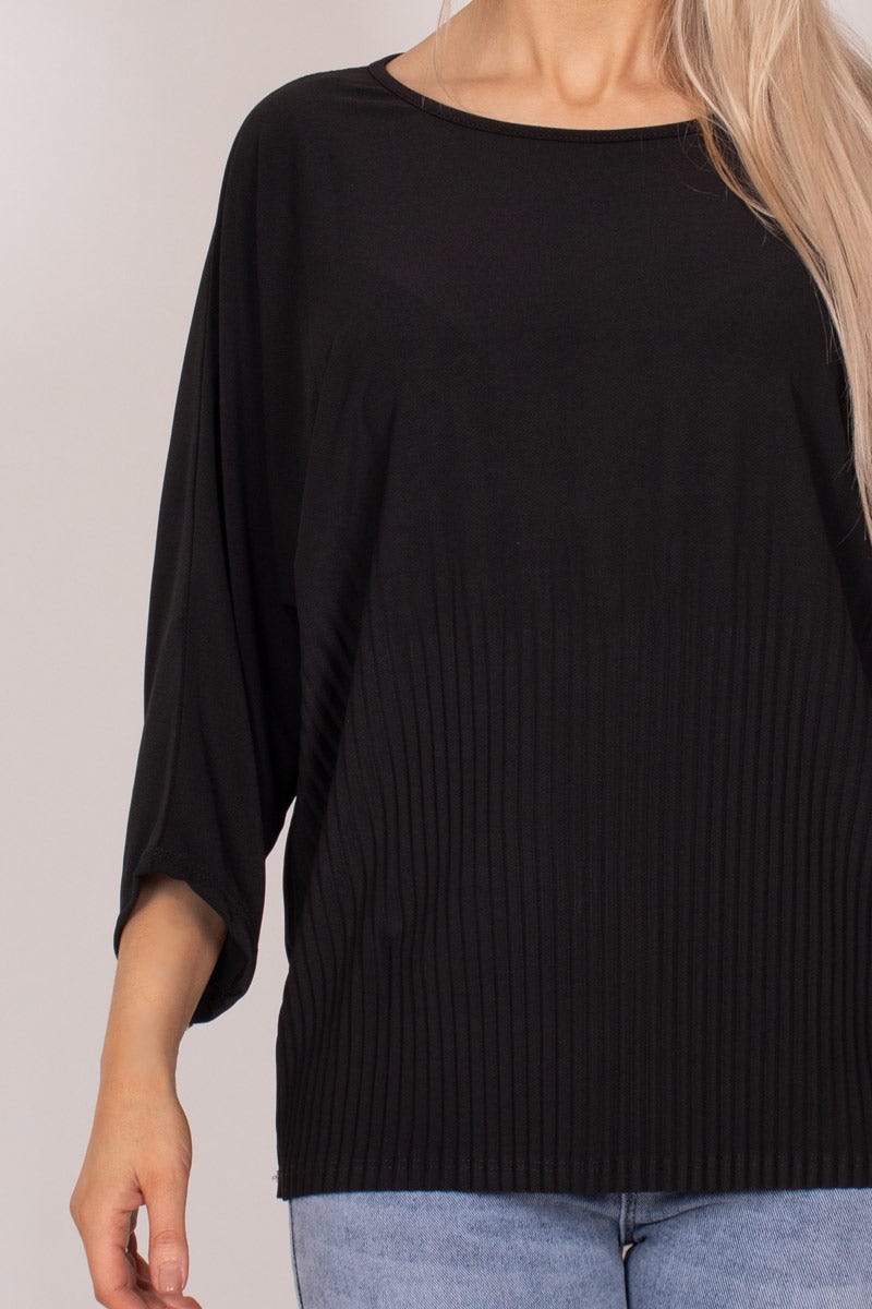 Bluse m. batwing og plissé Sort