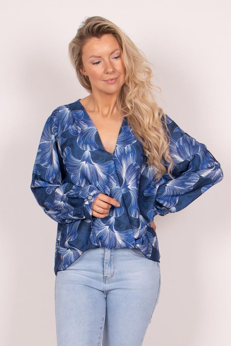 Crossover bluse m. blomsterprint Blå