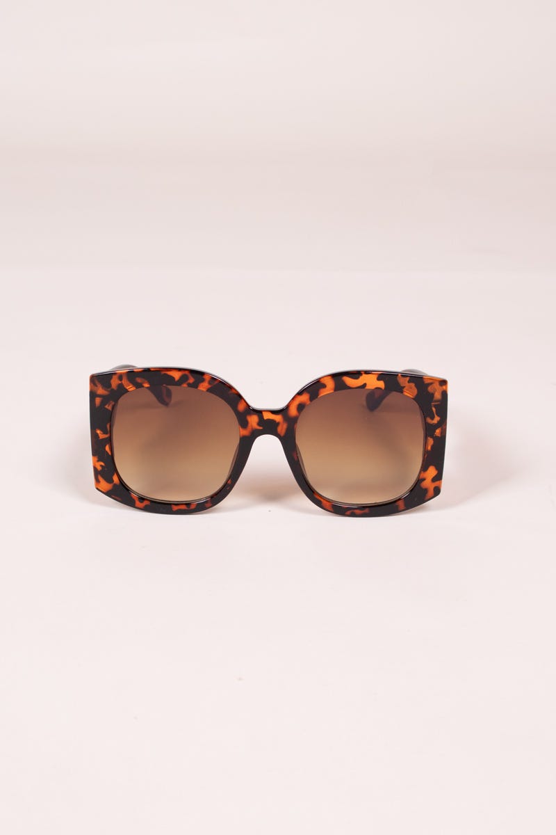 Solbrille m. edgy look Brun