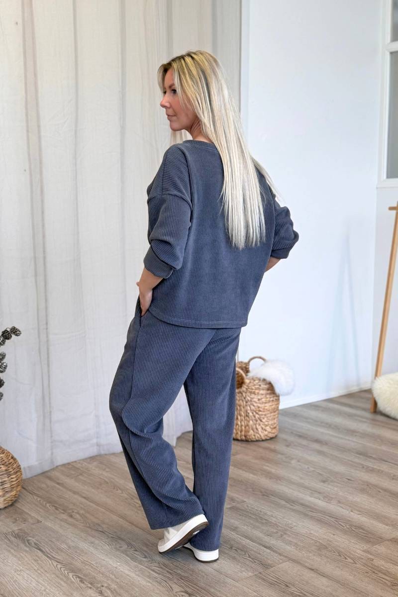 Bluse m. fløjlslook Grå