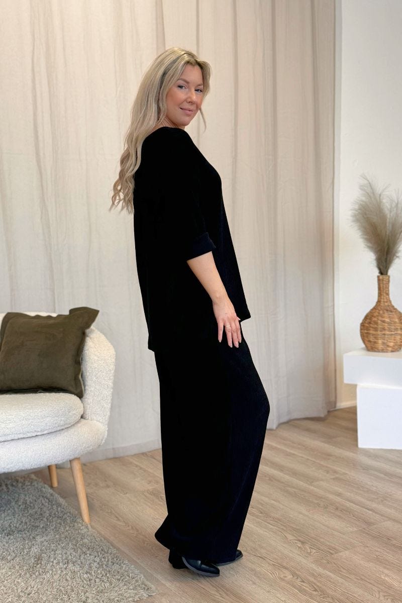 Bluse m. fløjlslook Sort