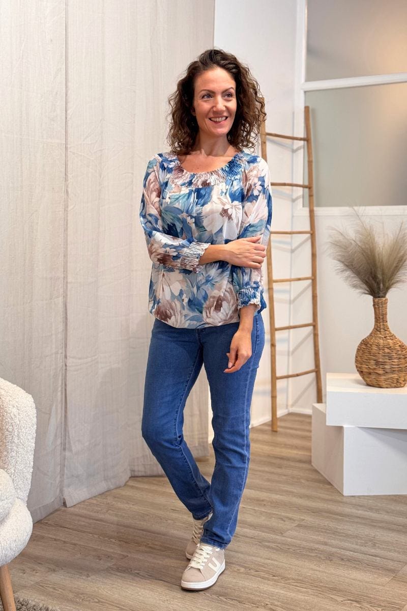 Off shoulder bluse m. blomster Skyblue