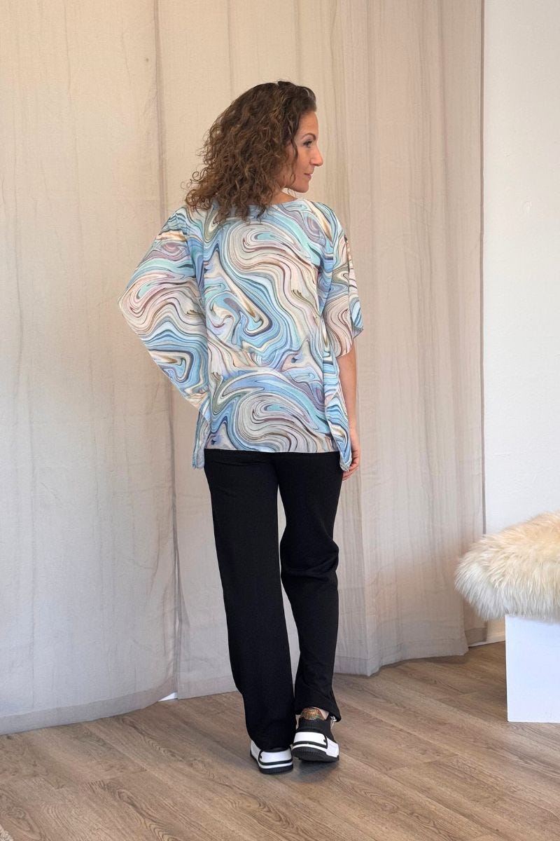 Sasja top m. hvirvelprint Skyblue