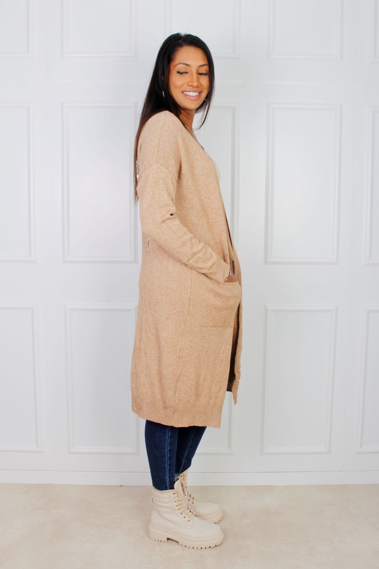 Aya cardigan m. vinger, Mocca