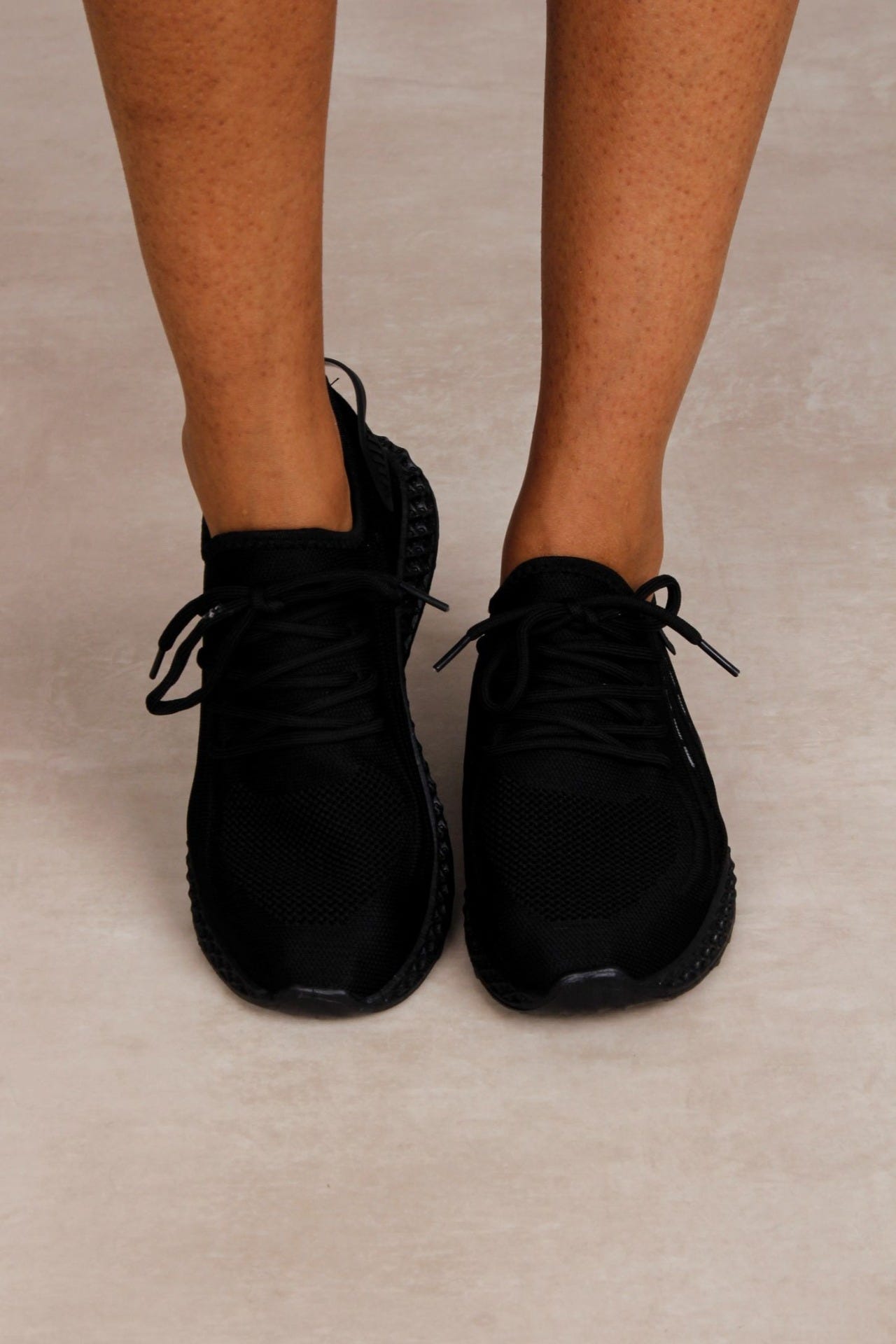 Pull-on sneakers, Sort