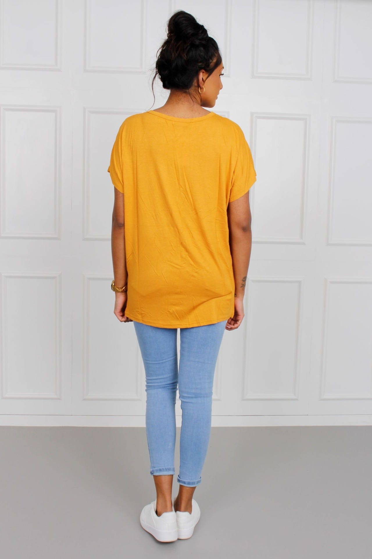 T-shirt med gepardmotiv, mustard