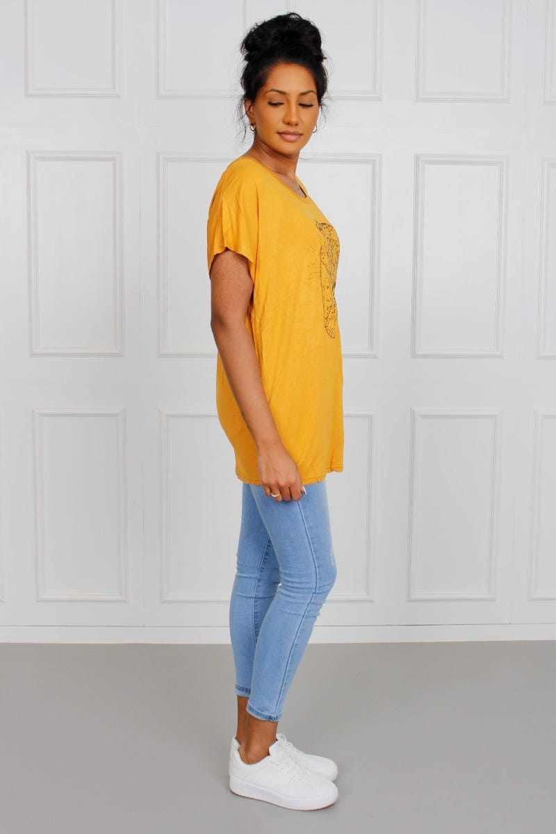 T-shirt m. leopard motiv, mustard