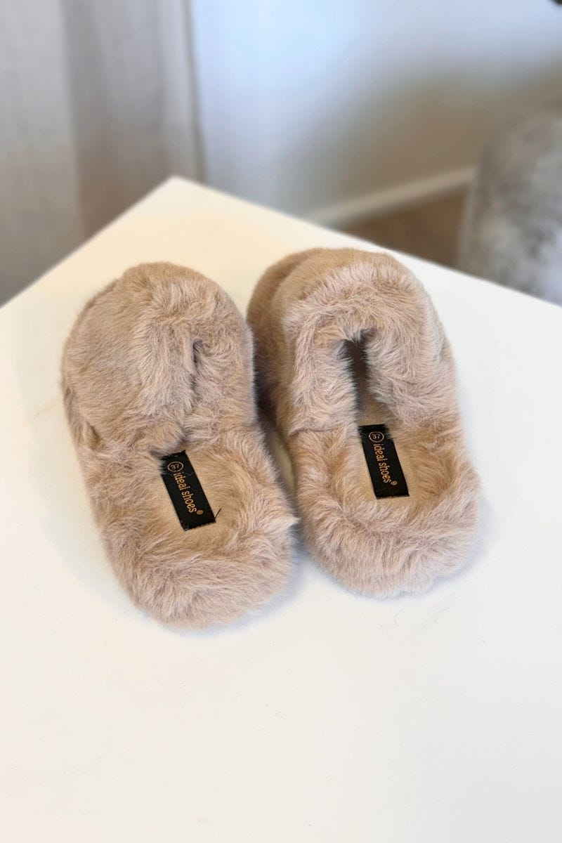 Hjemmesko m. faux fur Beige