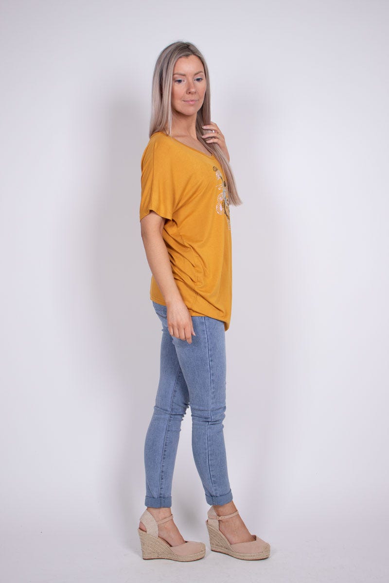 T-shirt m. påfugl motiv Mustard