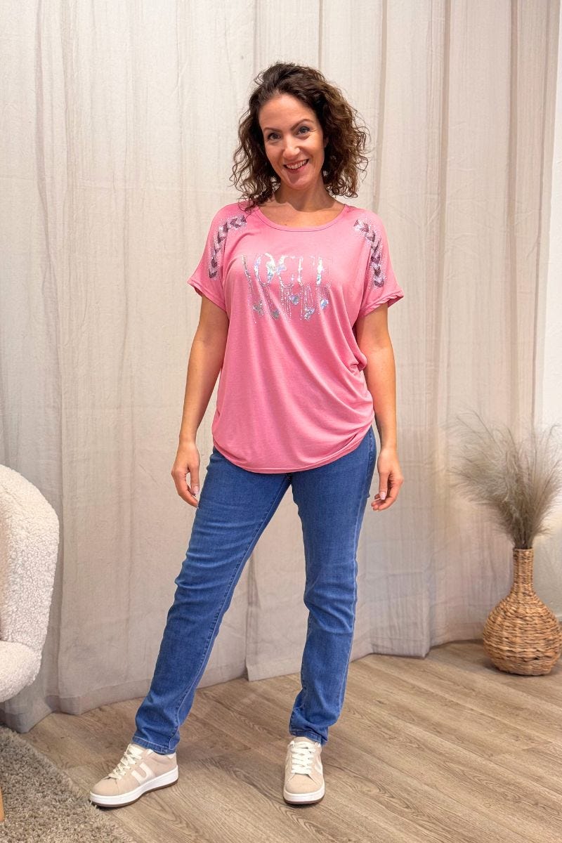 T-shirt m. glimmersten og tekst Pink