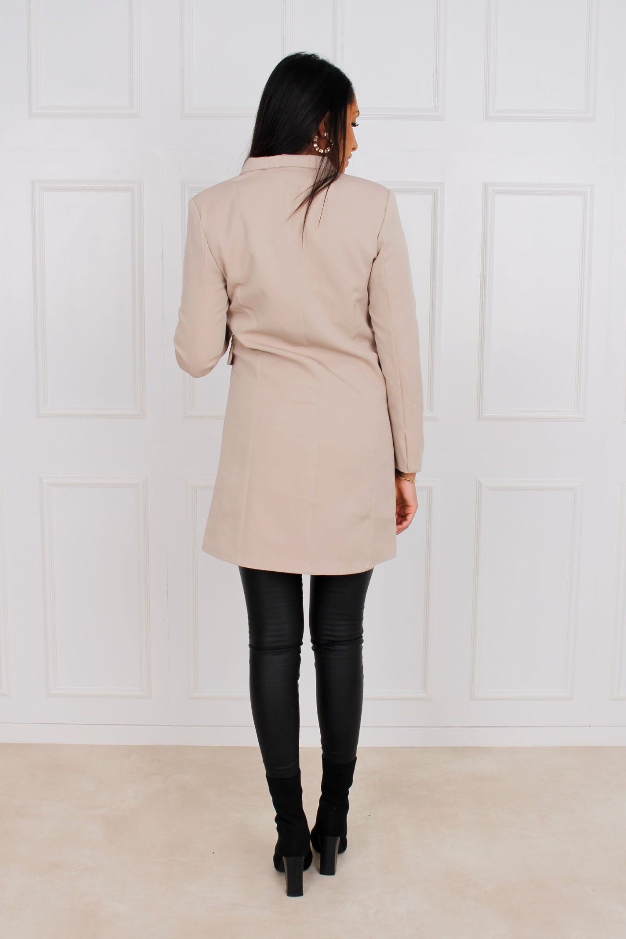 Clara lang blazer, beige