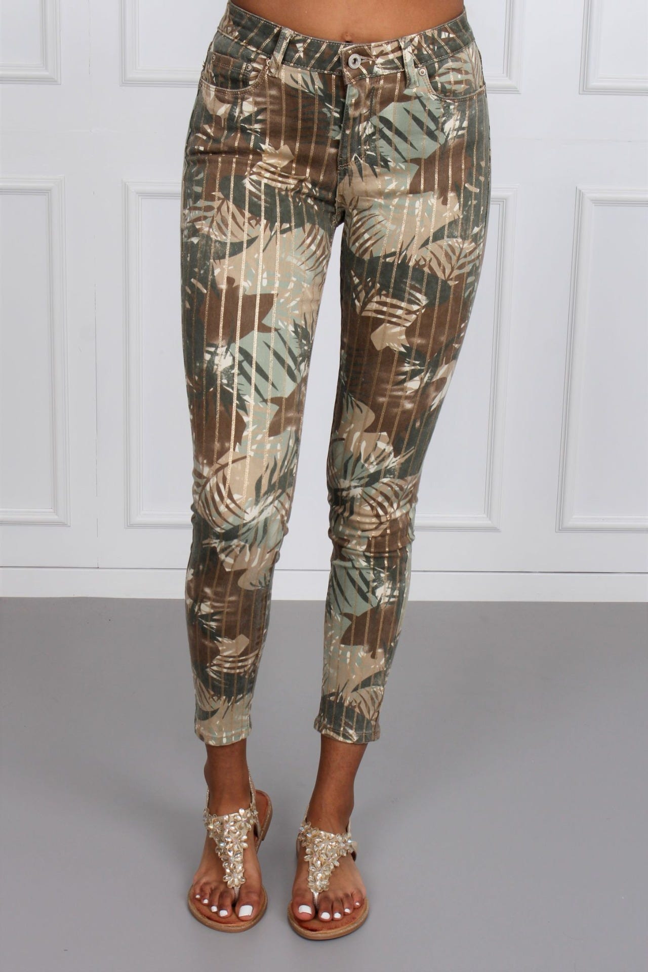 Jeans m. jungle print