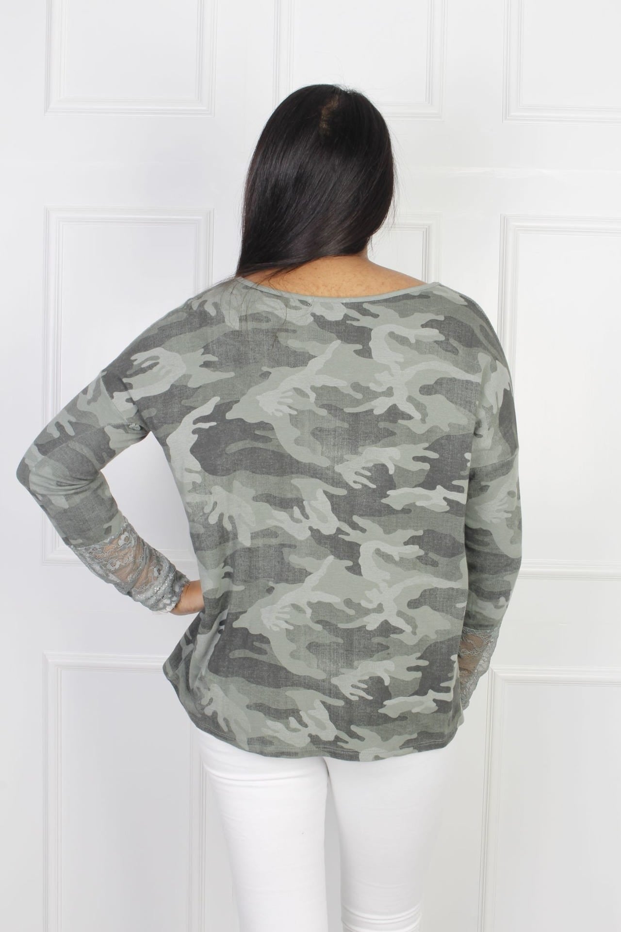 Camo bluse med blondekant, Khaki