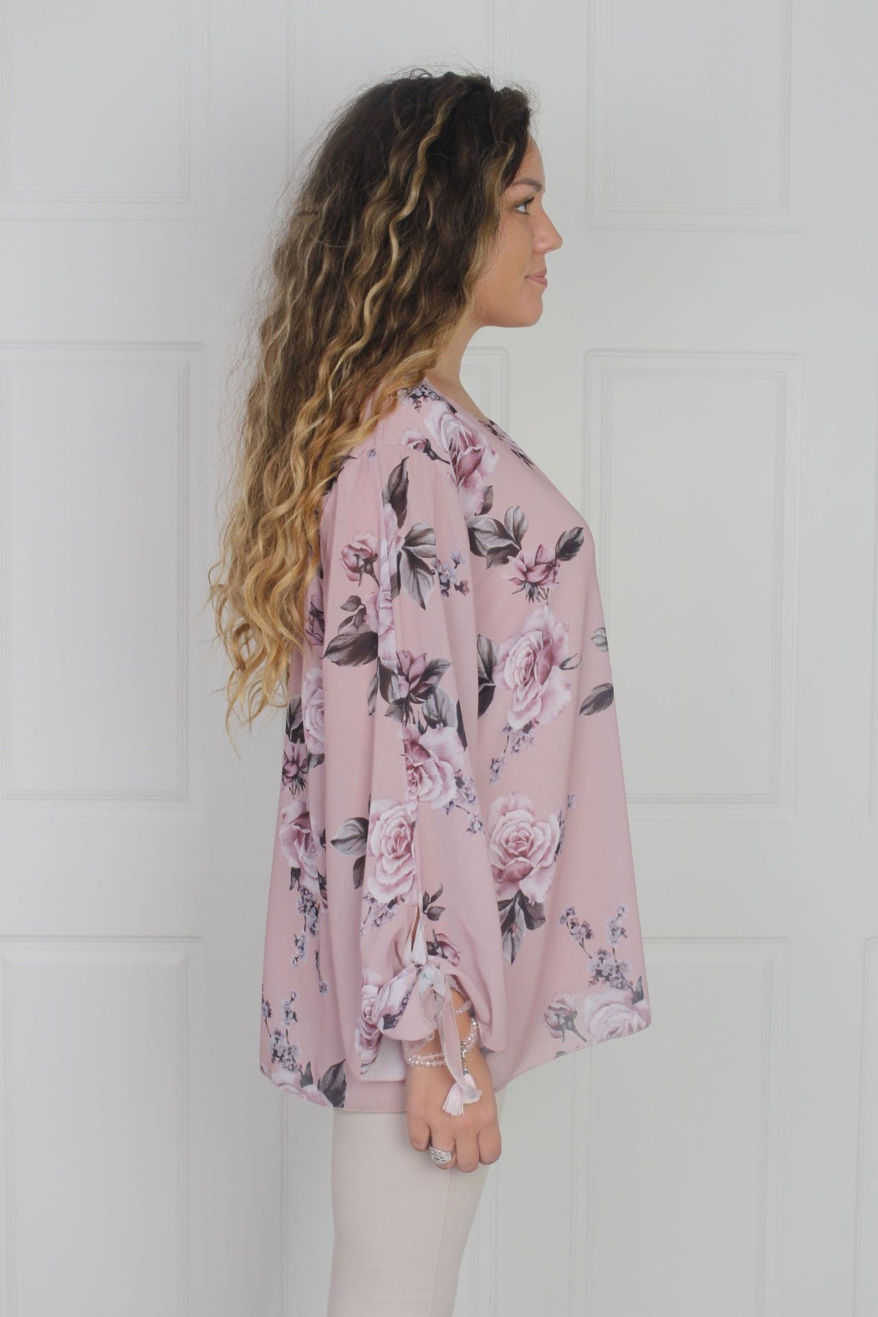 Tunika bluse med binde detalje, floral rosa